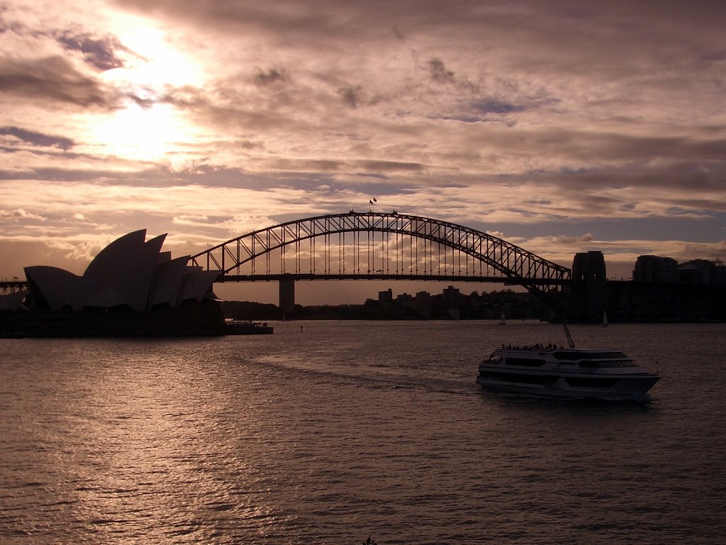 Harbour Bridge from "Mrs Macquaries Chair"