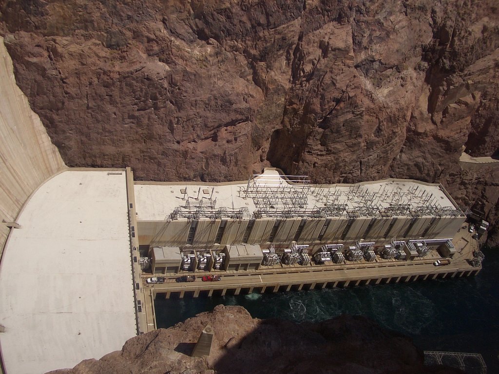 Hover dam power plant house