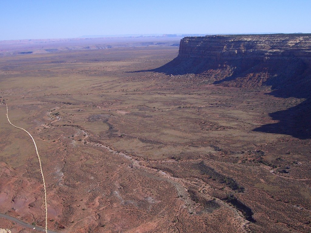 On the way to Mexican Hat: Mokee Dugway