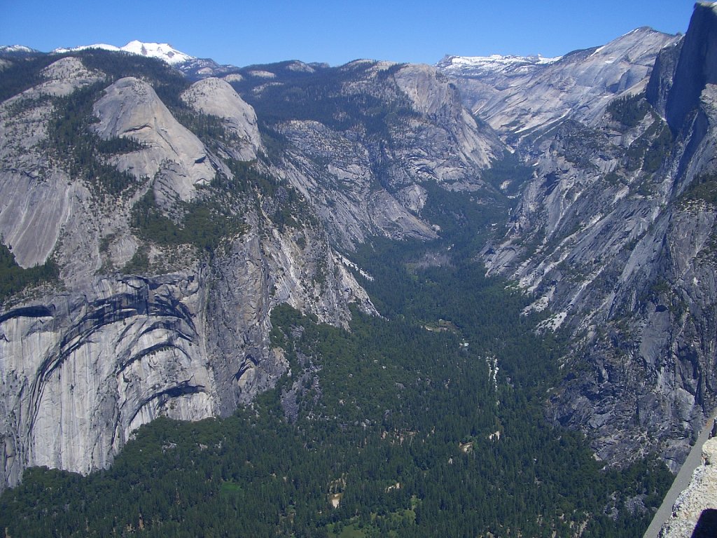 Yosemite Valley, viewed from Glacier Point