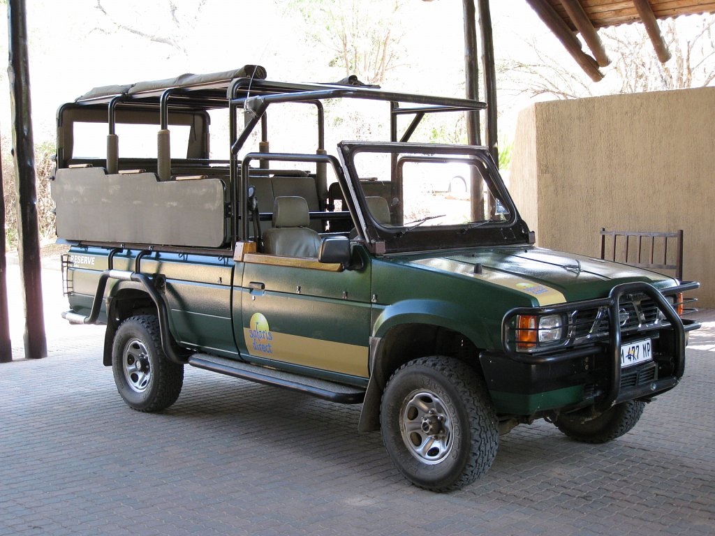 Safari Jeep