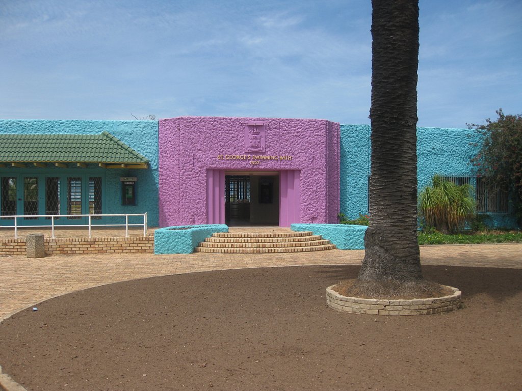 Swimming hall in St. George's Park