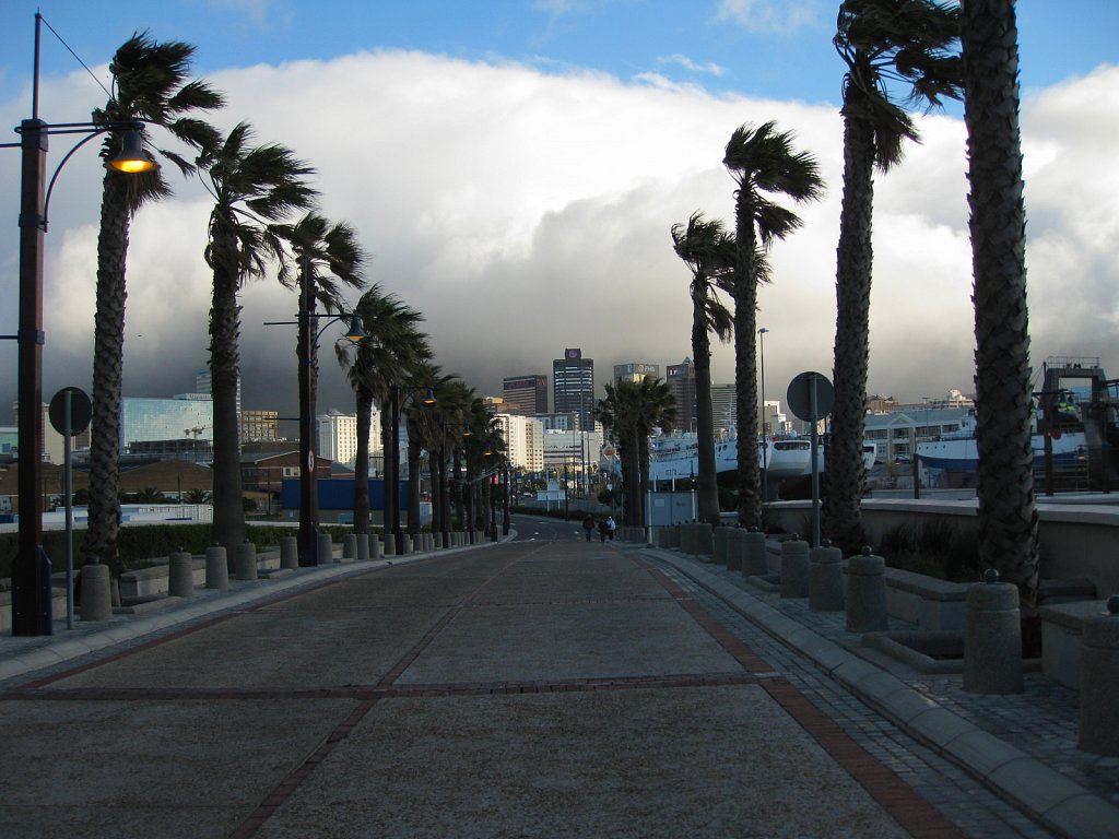Cape Town viewed from Waterfront