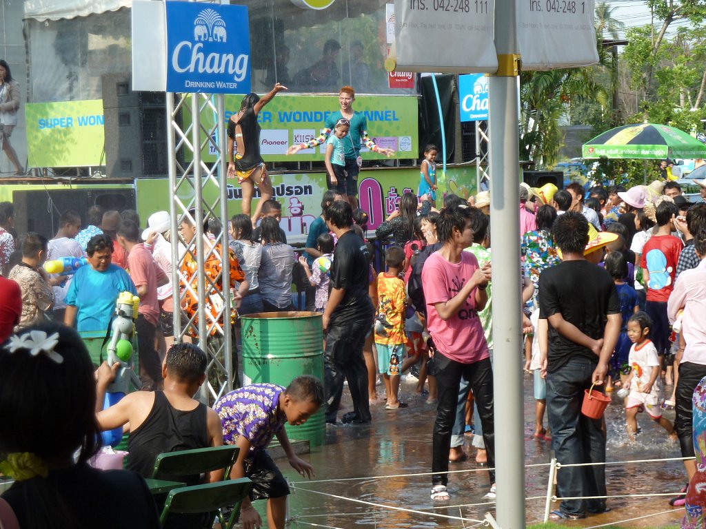 Songkran: Wet people everywhere
