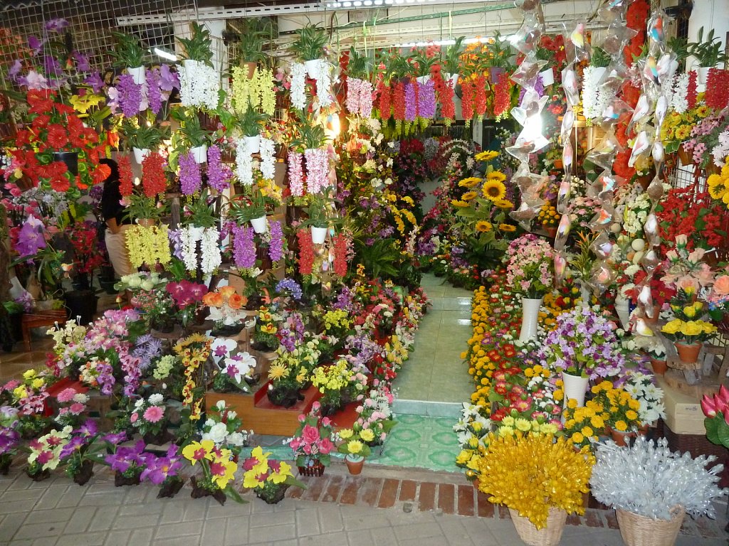 Colorful market in Ayuttaya