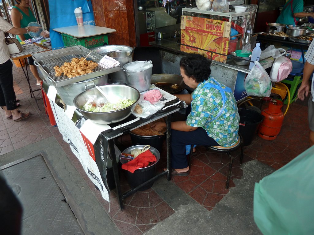 Cookshop near Khaosan Road