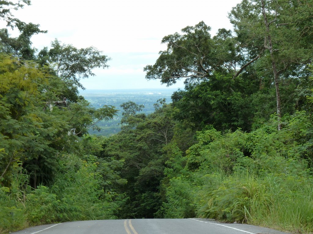 Road near Phu Foi Lom 