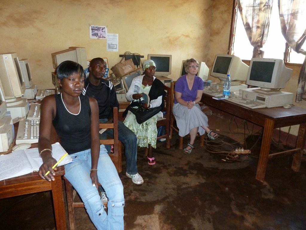 IT class at PYC Kumbo