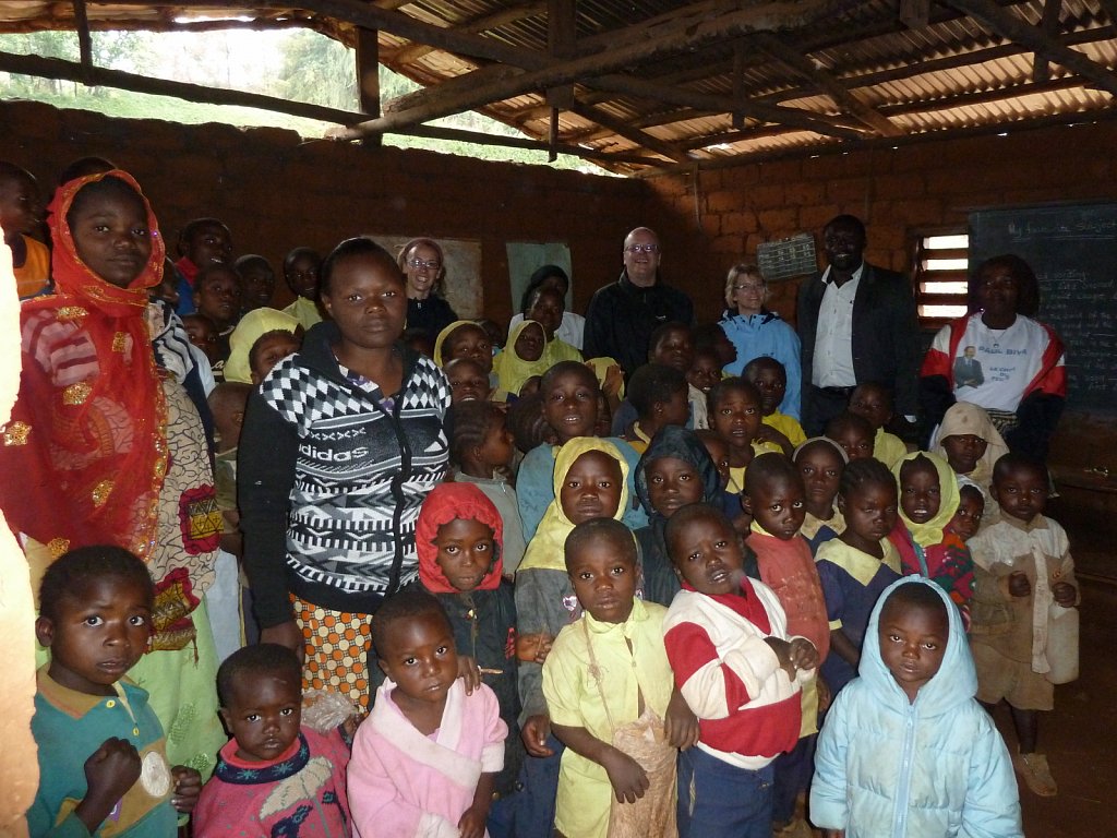 School in the village Yangkitari