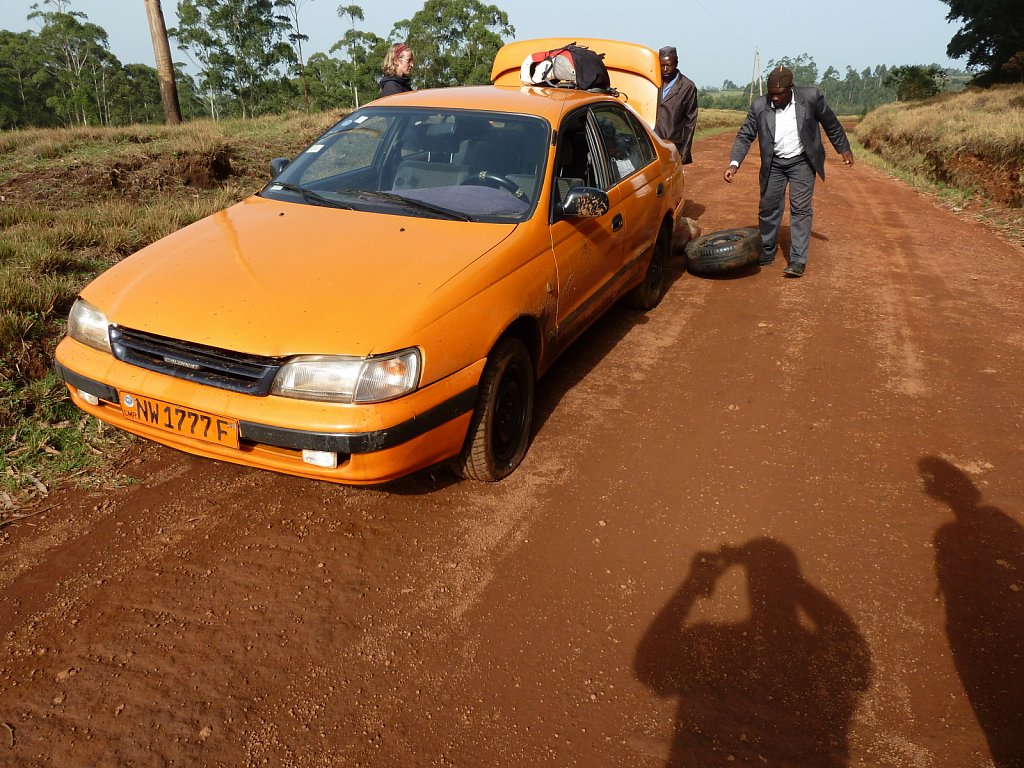 Broken tire on the way back to Kumbo