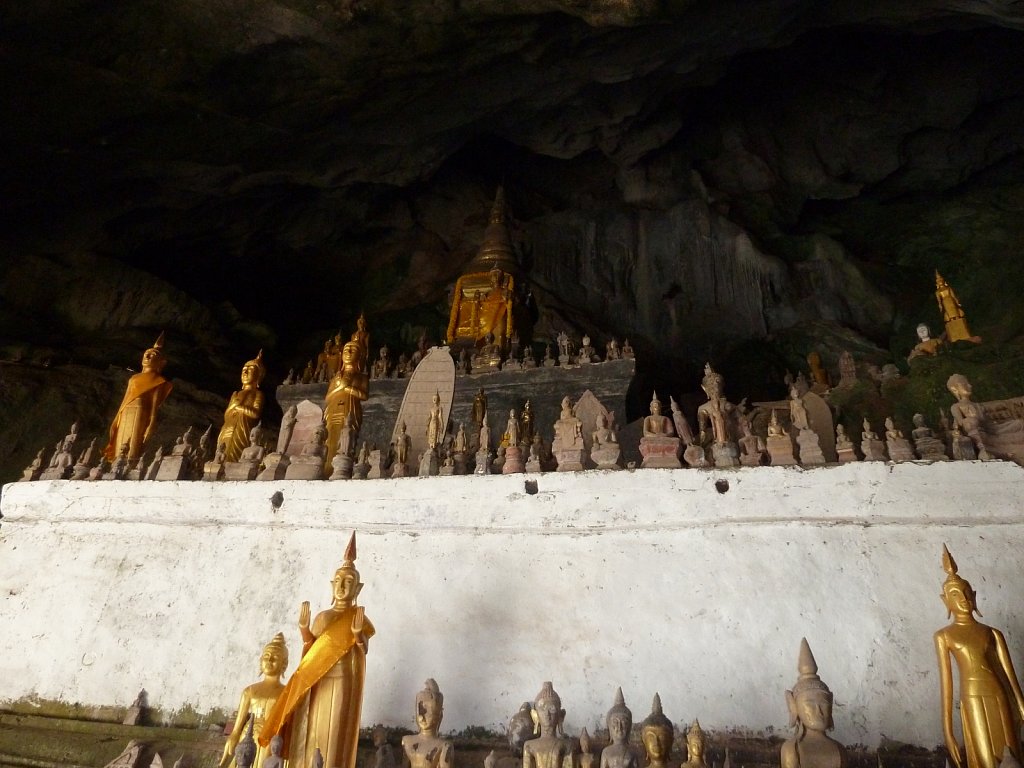 Pak Ou cave