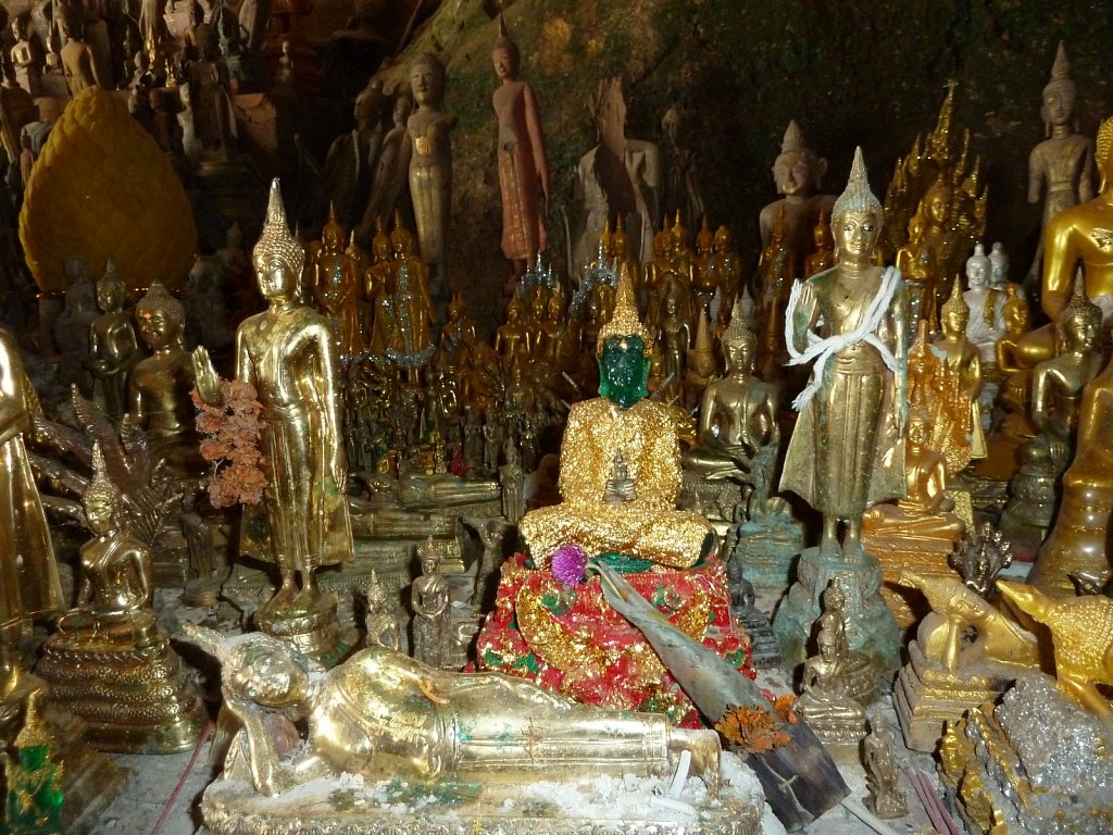 Pak Ou cave