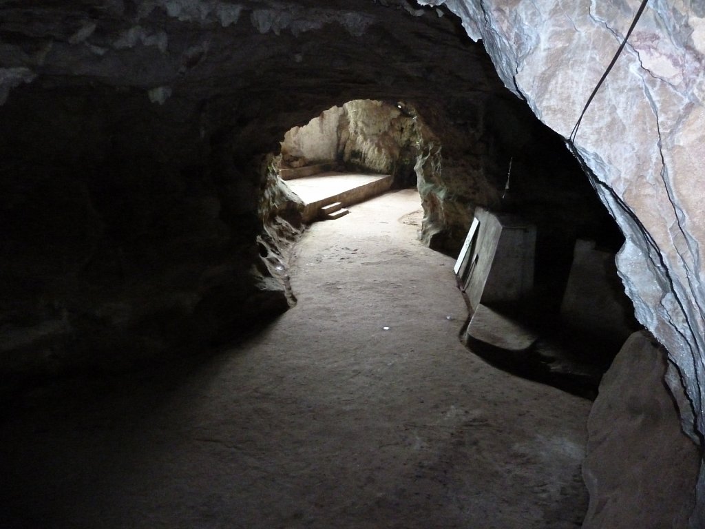 Vieng Xai caves
