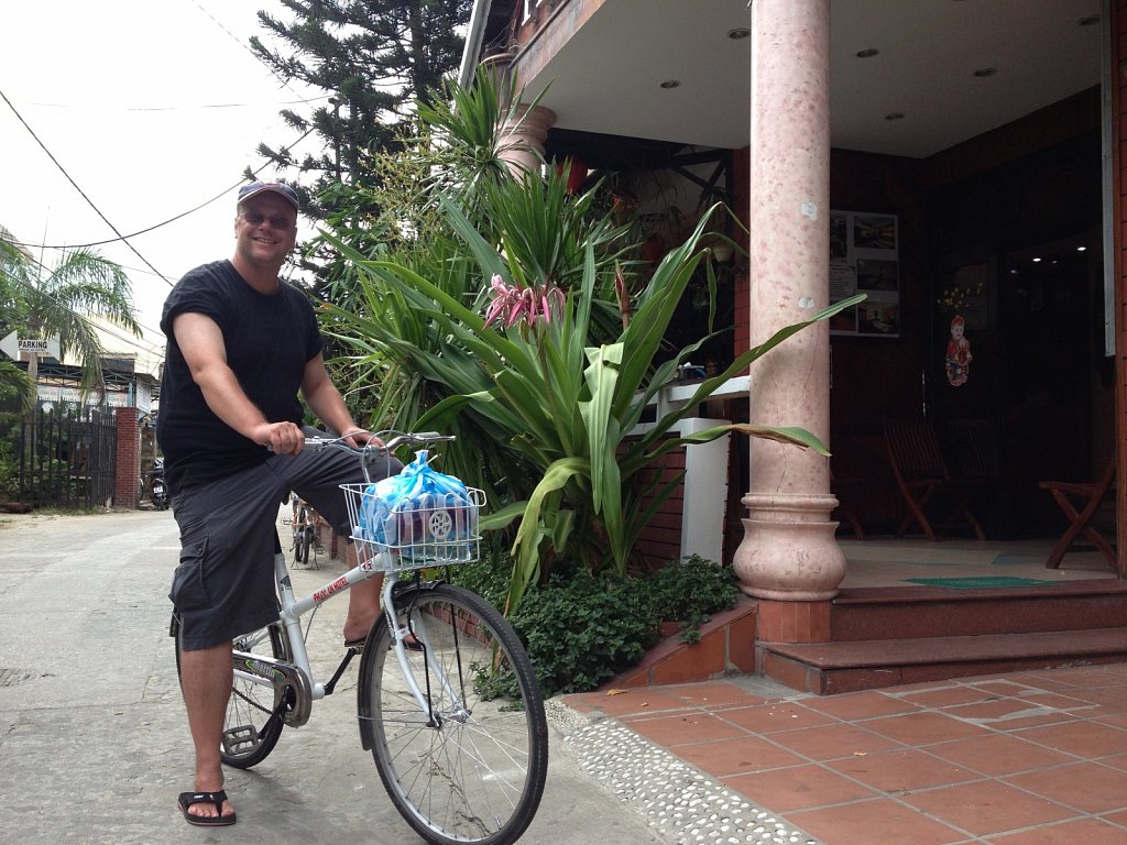 Cycling tour to the beach