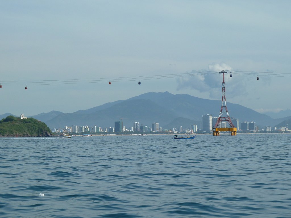 Cable car to Vinpearl resort island