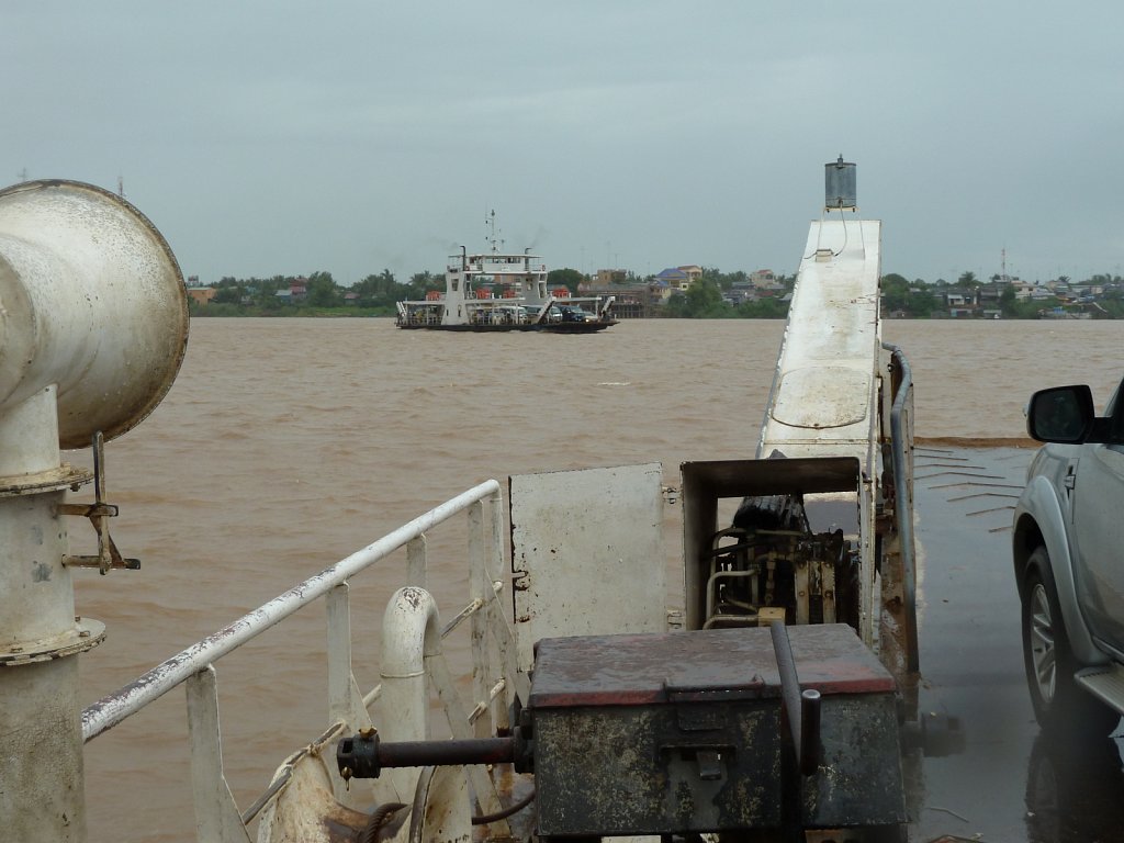 Crossing Mekong on the way to Phnom Penh