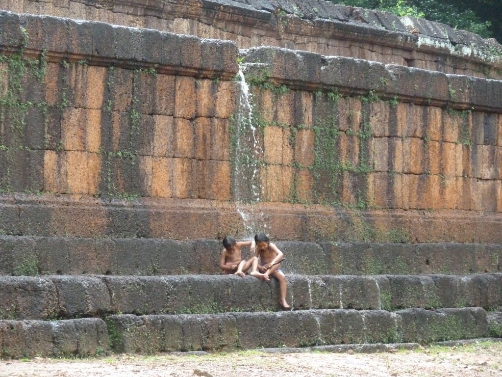 Bathing children at East Mebon temple