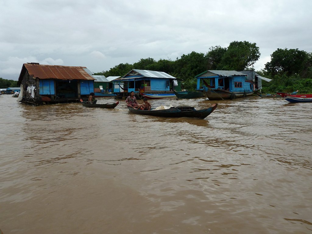 Floating village on Tonle Sap lake