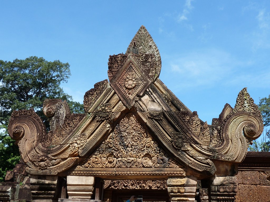 Banteay Srei temple