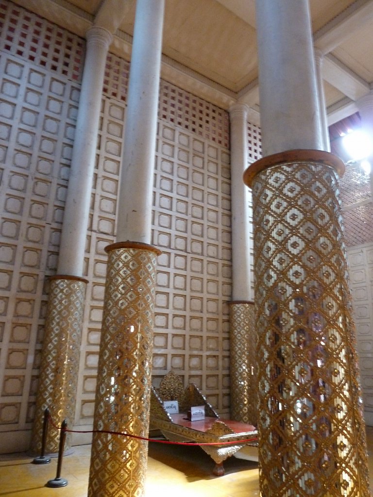 King's bedroom in Mandalay Palace