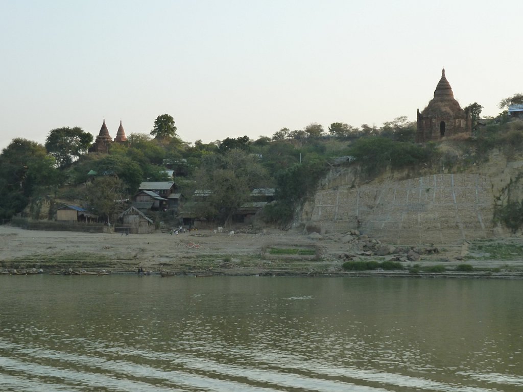 Irradwaddy river village near Bagan