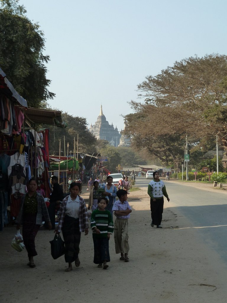 Street near Old Bagan with Thatbyinnyu temple in background