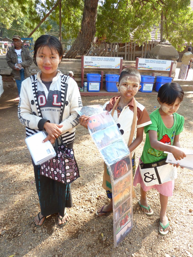 Children selling souvenirs