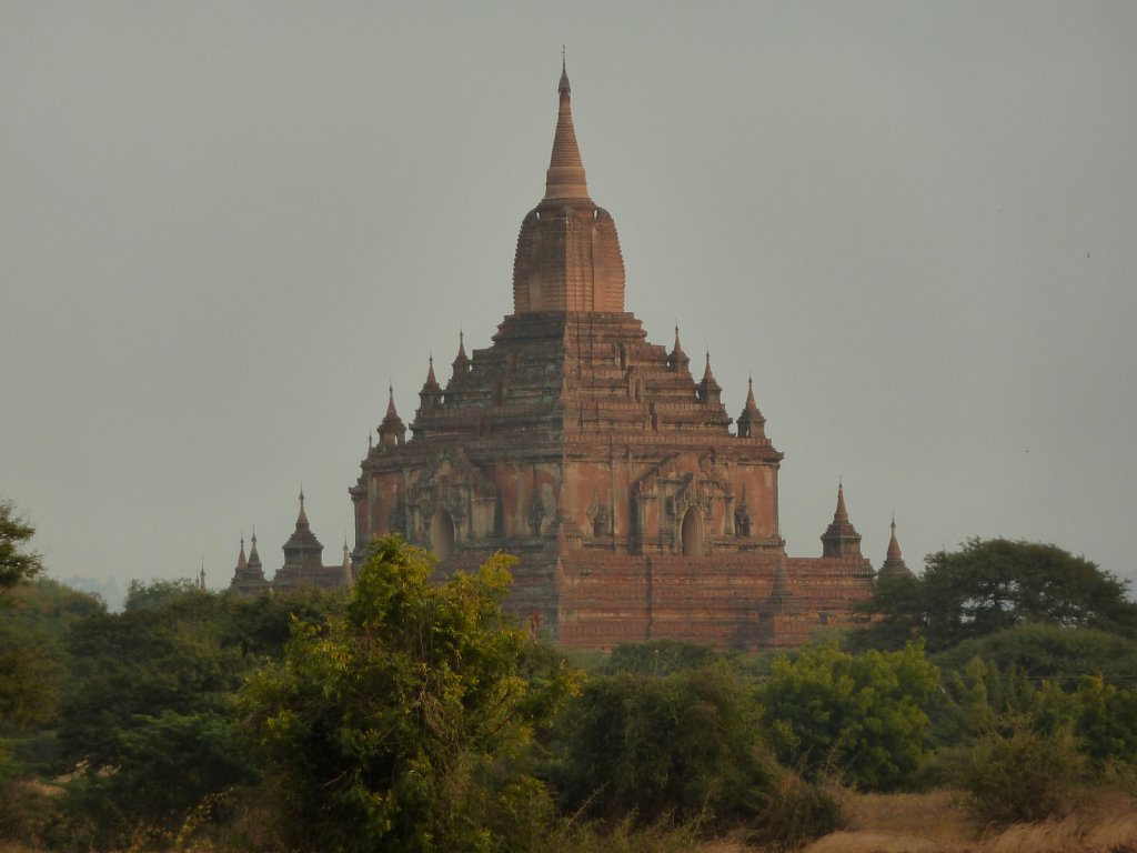 Htilominlo Temple