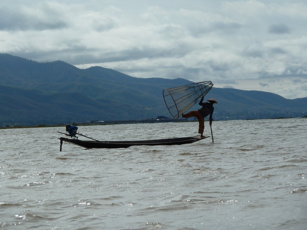 Acrobatic fishermen on Inle lake